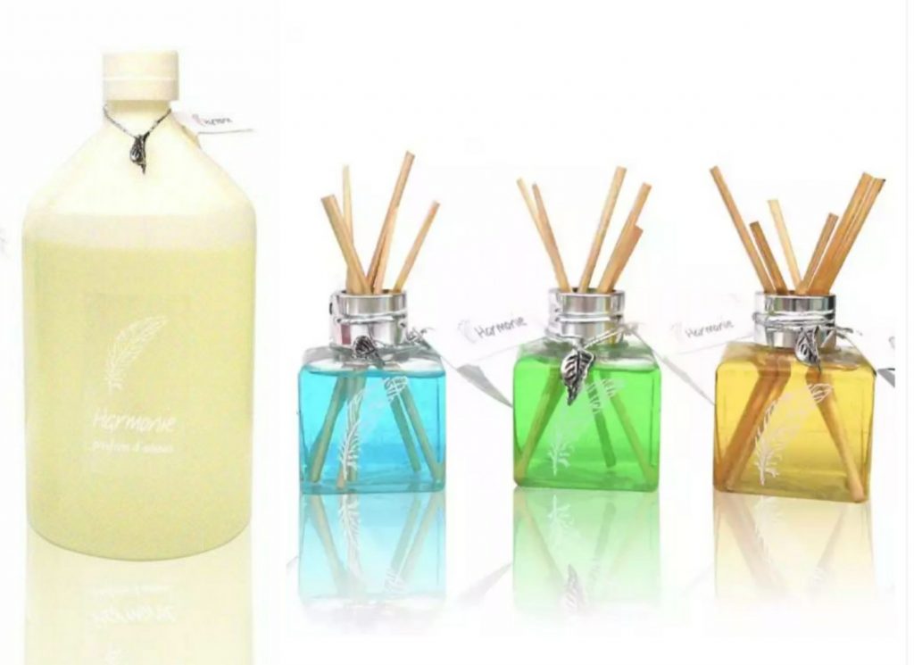 1 litro difusor + 15 envases + 50 varillas
