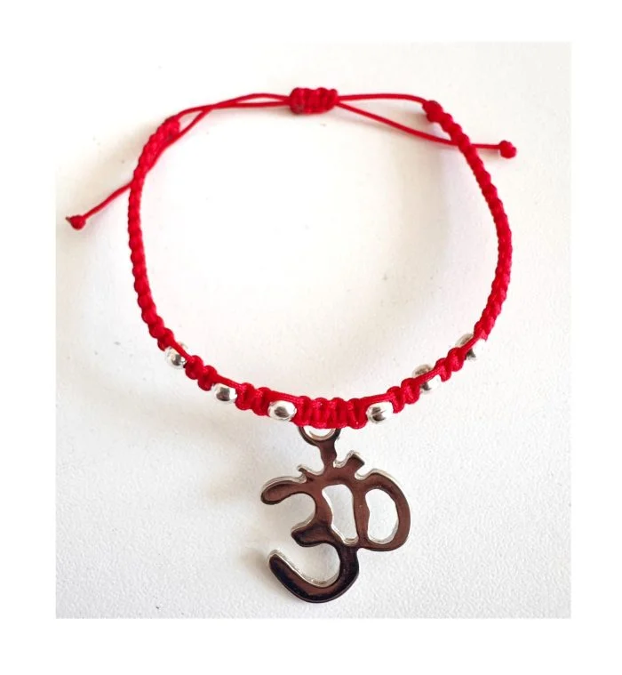 Pulsera om