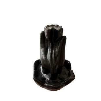 Cascada mano flor
