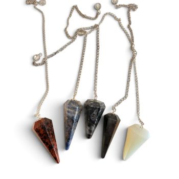 Péndulos de piedras naturales